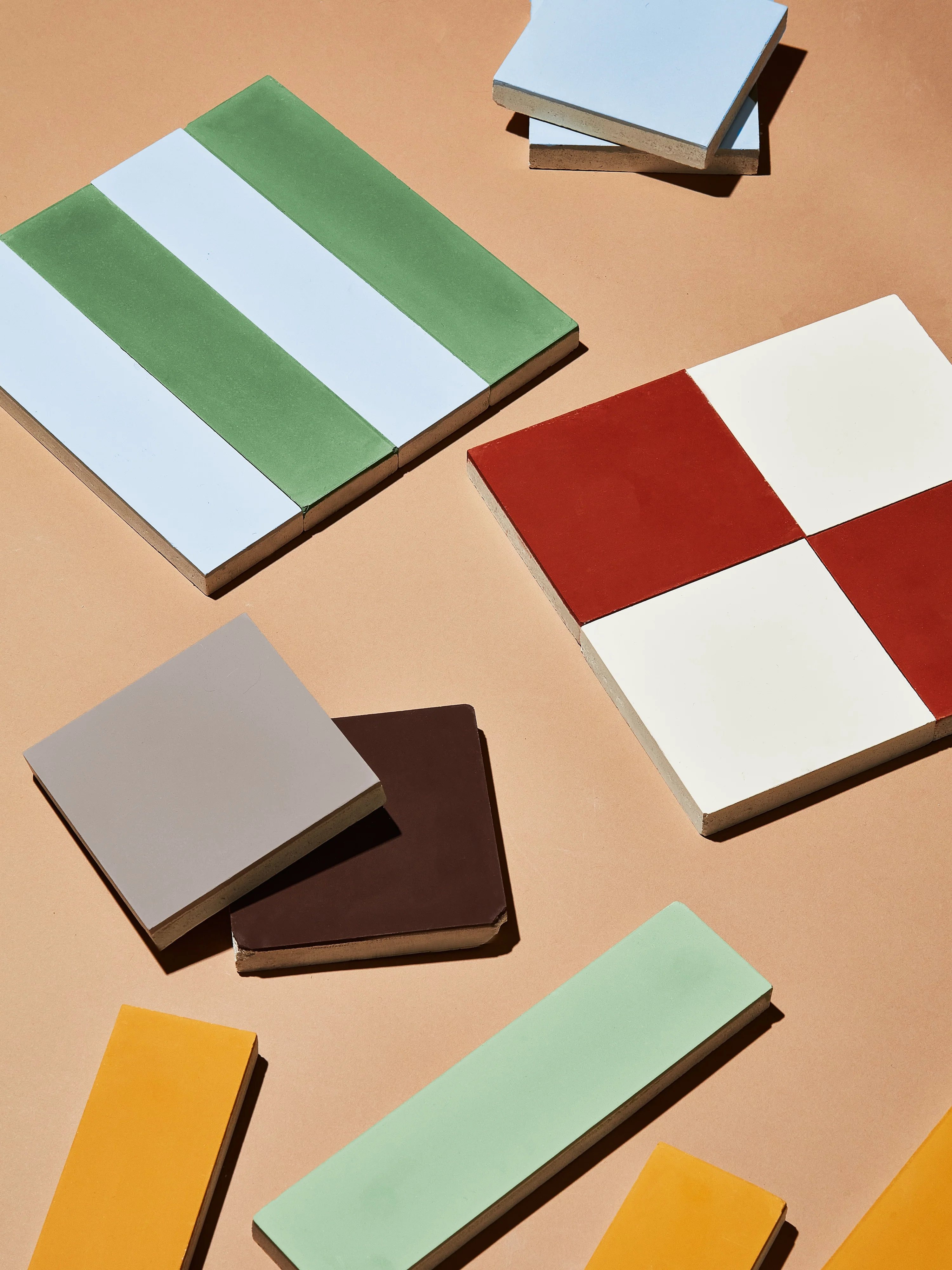 in stock // strands // domino 4"x4" // field: blonde - Image 4