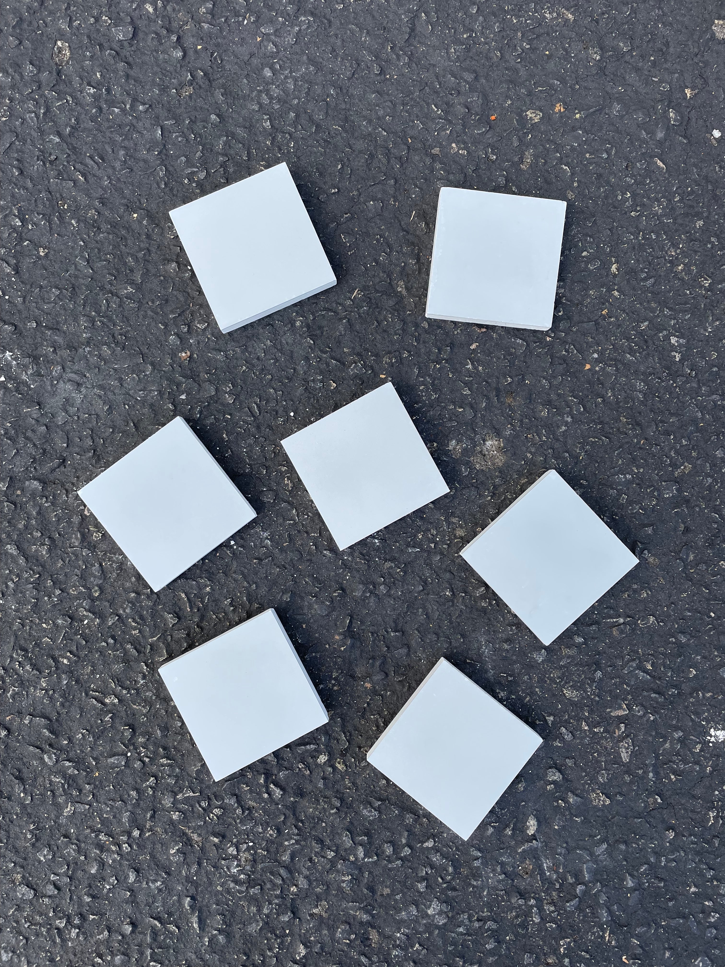 in stock // strands // domino 4"x4" // field: rain - Image 4
