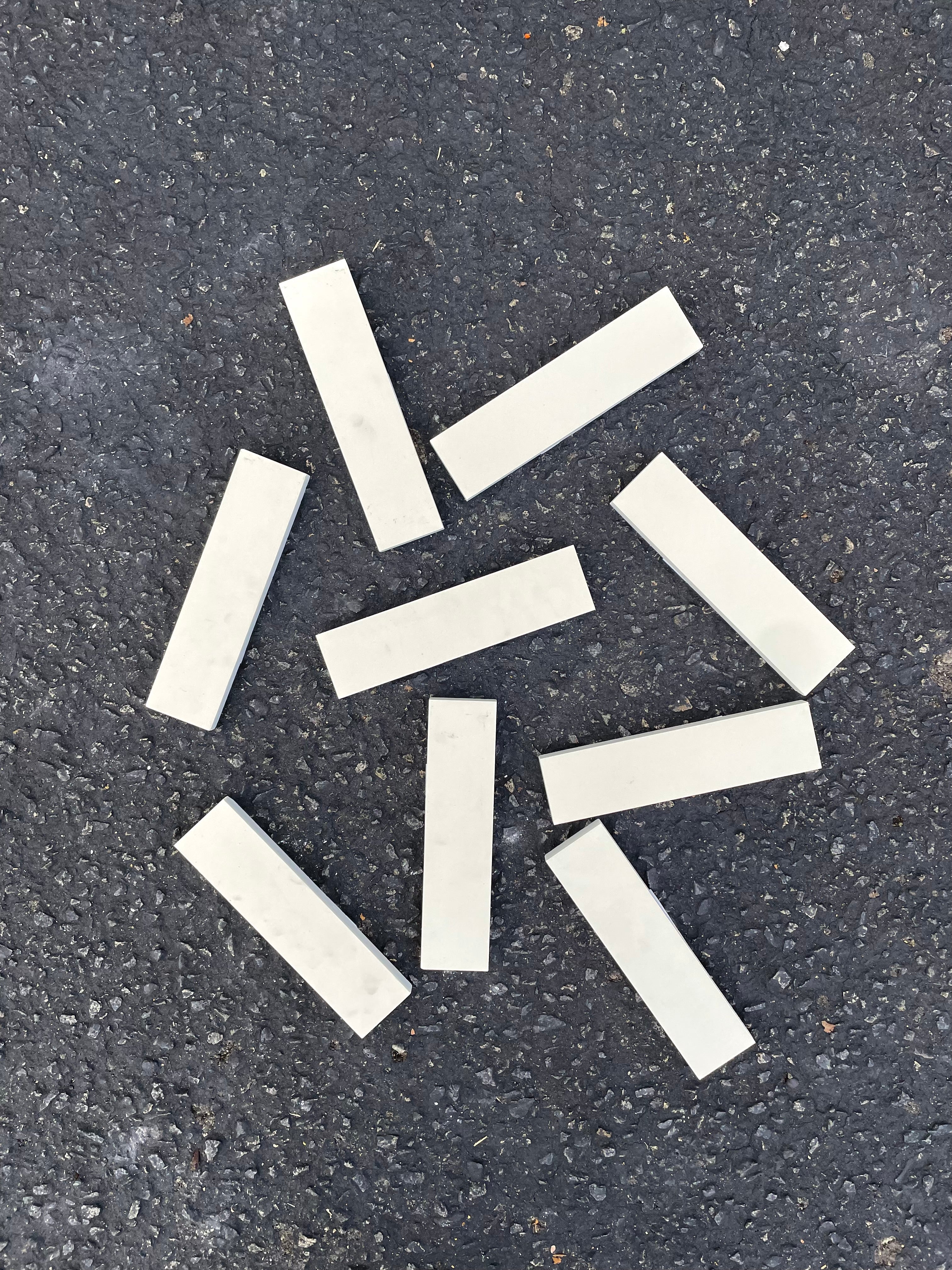 in stock // strands // domino 2"x8" // field: blonde - Image 3